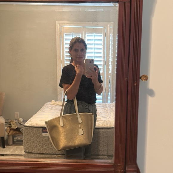 FINAL CHANCE!⭐️NWT, GORGEOUS MICHAEL KORS TOTE⭐️PRICED TO SELL ‼️ - Picture 16 of 16